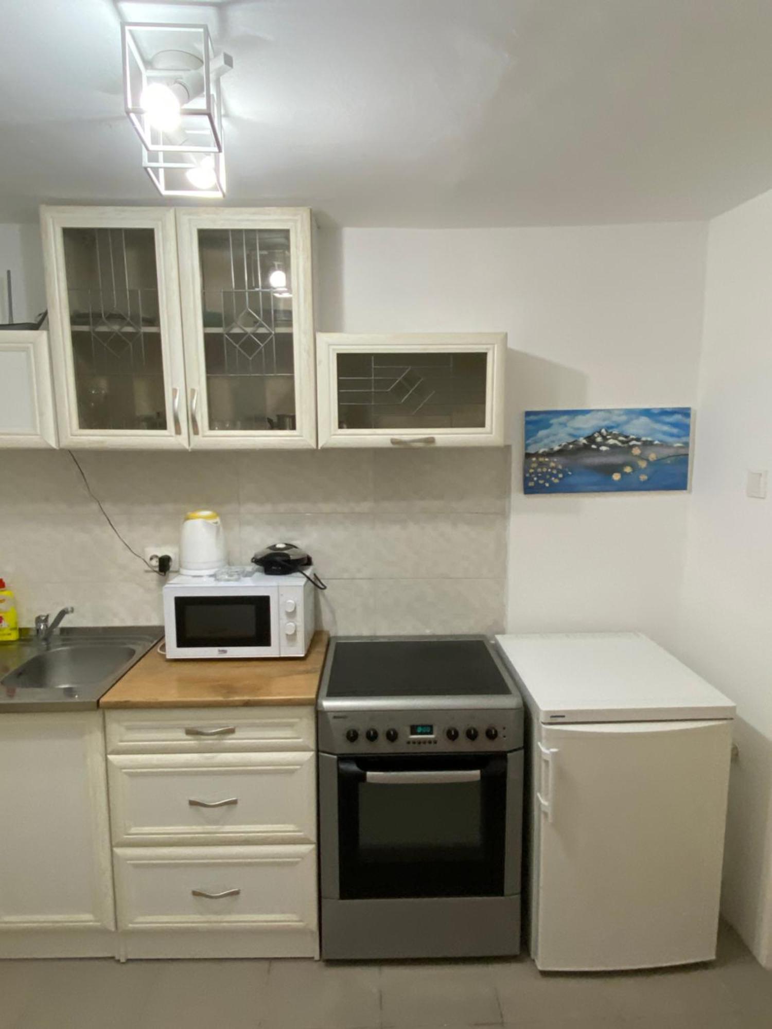 Garden Apartmani 3 Belgrado Esterno foto
